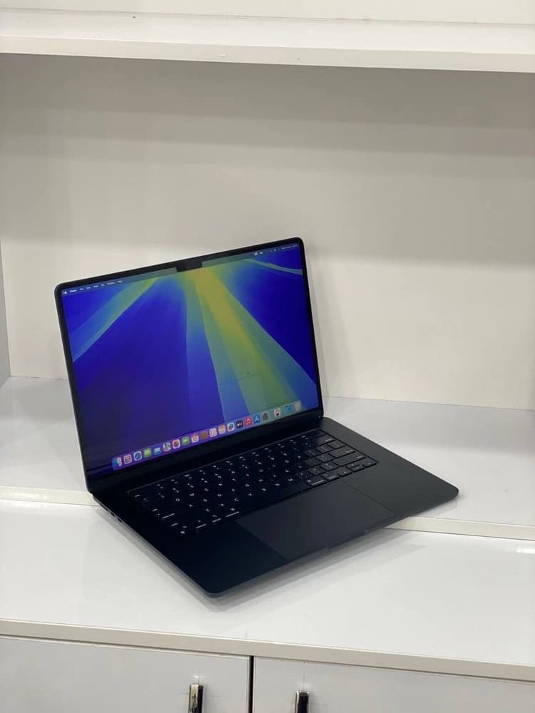 لپ تاپ اپل ایر2023 LapTop Apple Air - موبایل و لپ تاپ — تصویر ۶