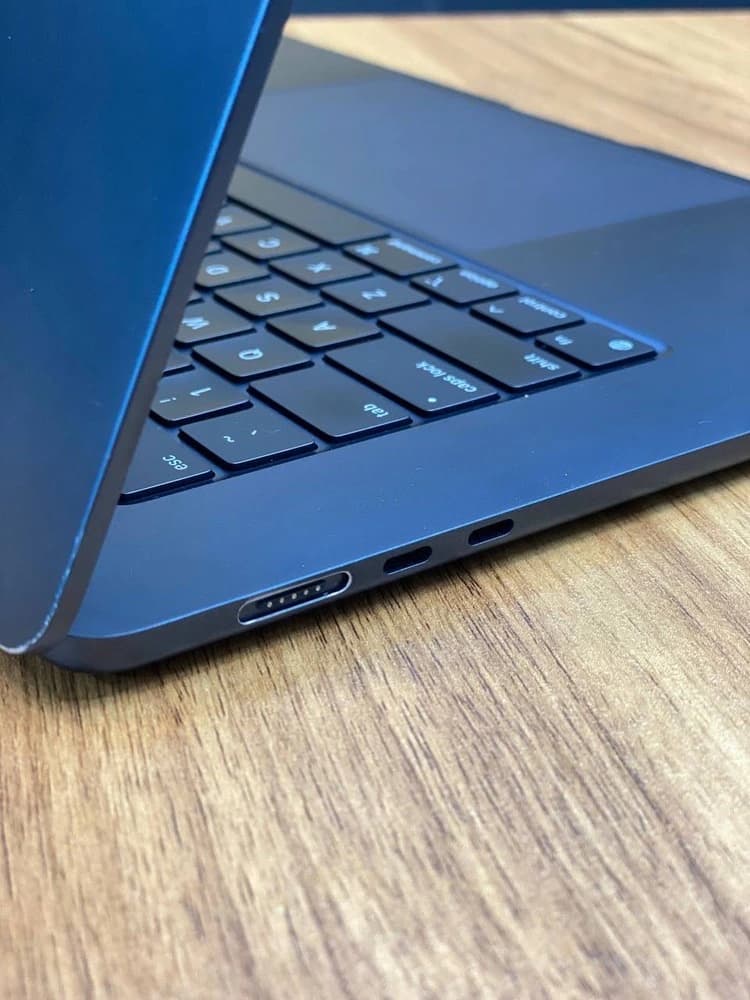 لپ تاپ اپل ایر2023 LapTop Apple Air - موبایل و لپ تاپ — تصویر ۴