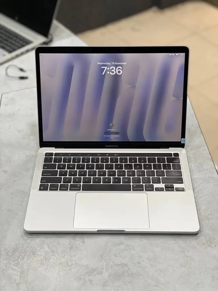 لپ تاپ اپل پرو2020 LapTop Apple pro - موبایل و لپ تاپ