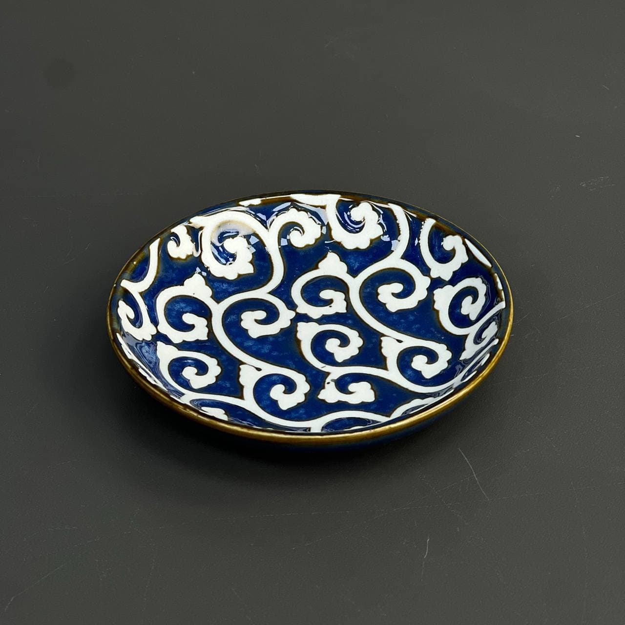 خرما خوری گرد (نعلبکی) دنی هوم