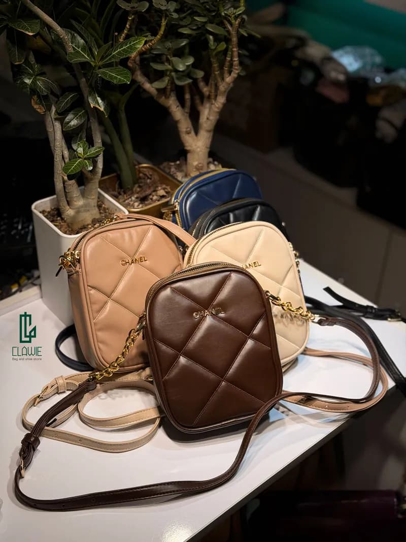 کیف زنانه.دخترانه : موبایلی شنل chanel — تصویر ۲