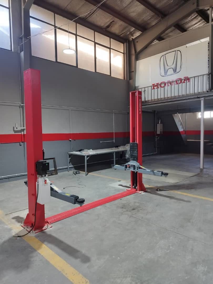 جک دو ستون اتصال از پایین لانچ با آزاد کن دستی مدل TLT240S