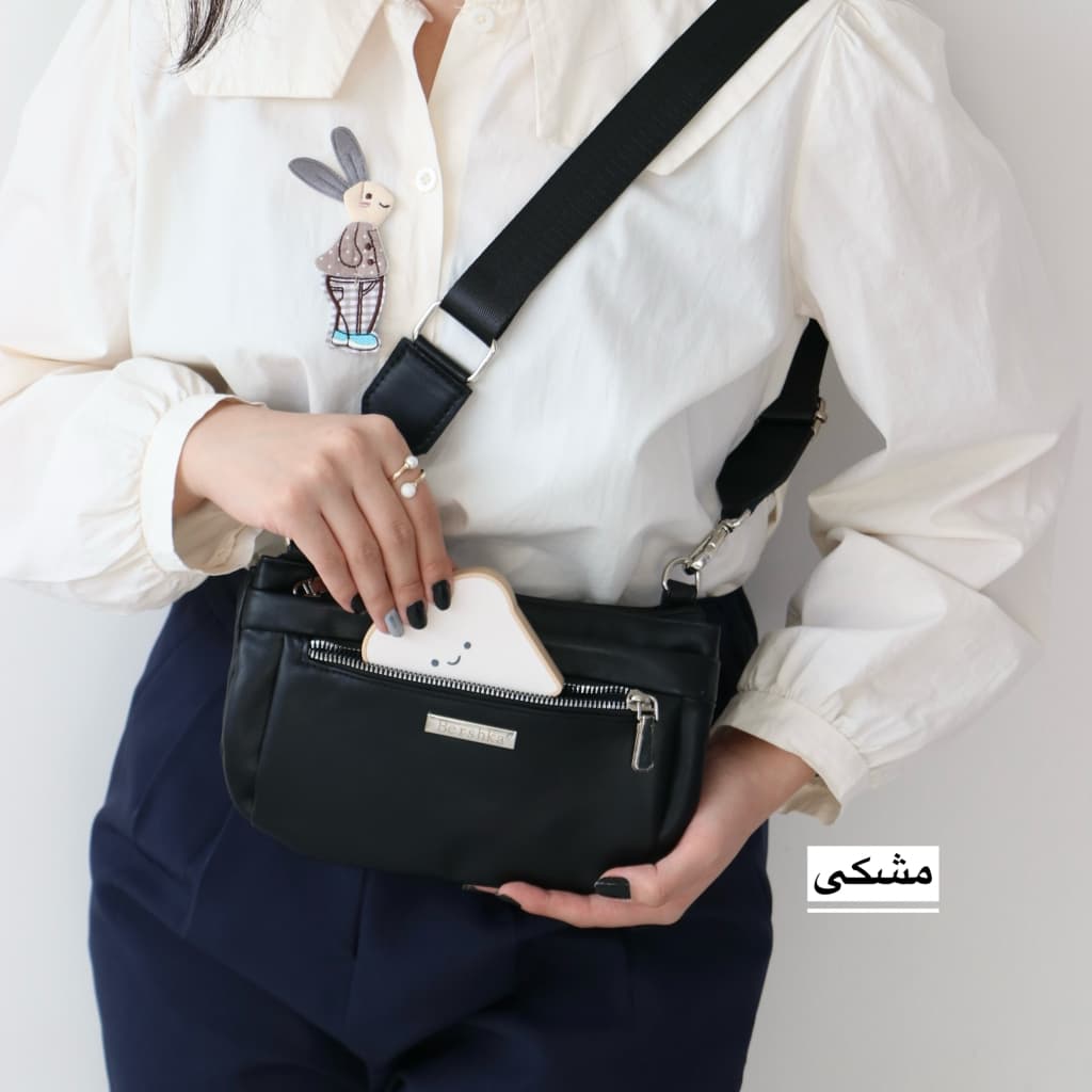کیف دوشی زنانه ژنو | کیف چرم مصنوعی جادار — تصویر ۵