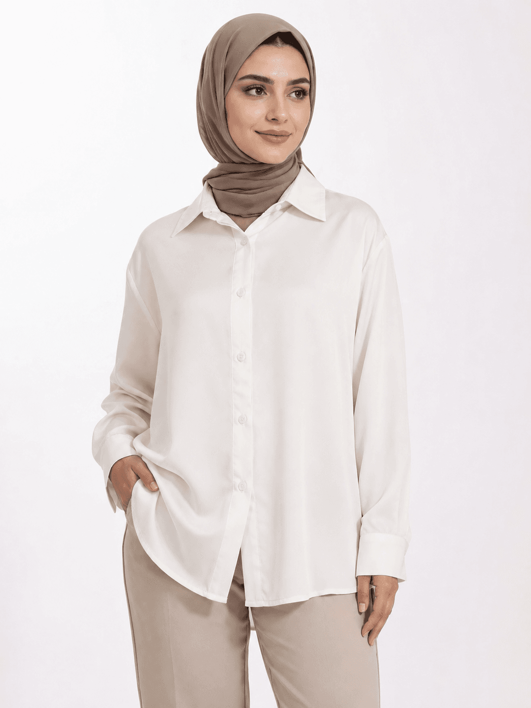 شومیز زنانه سفید بیسیک
