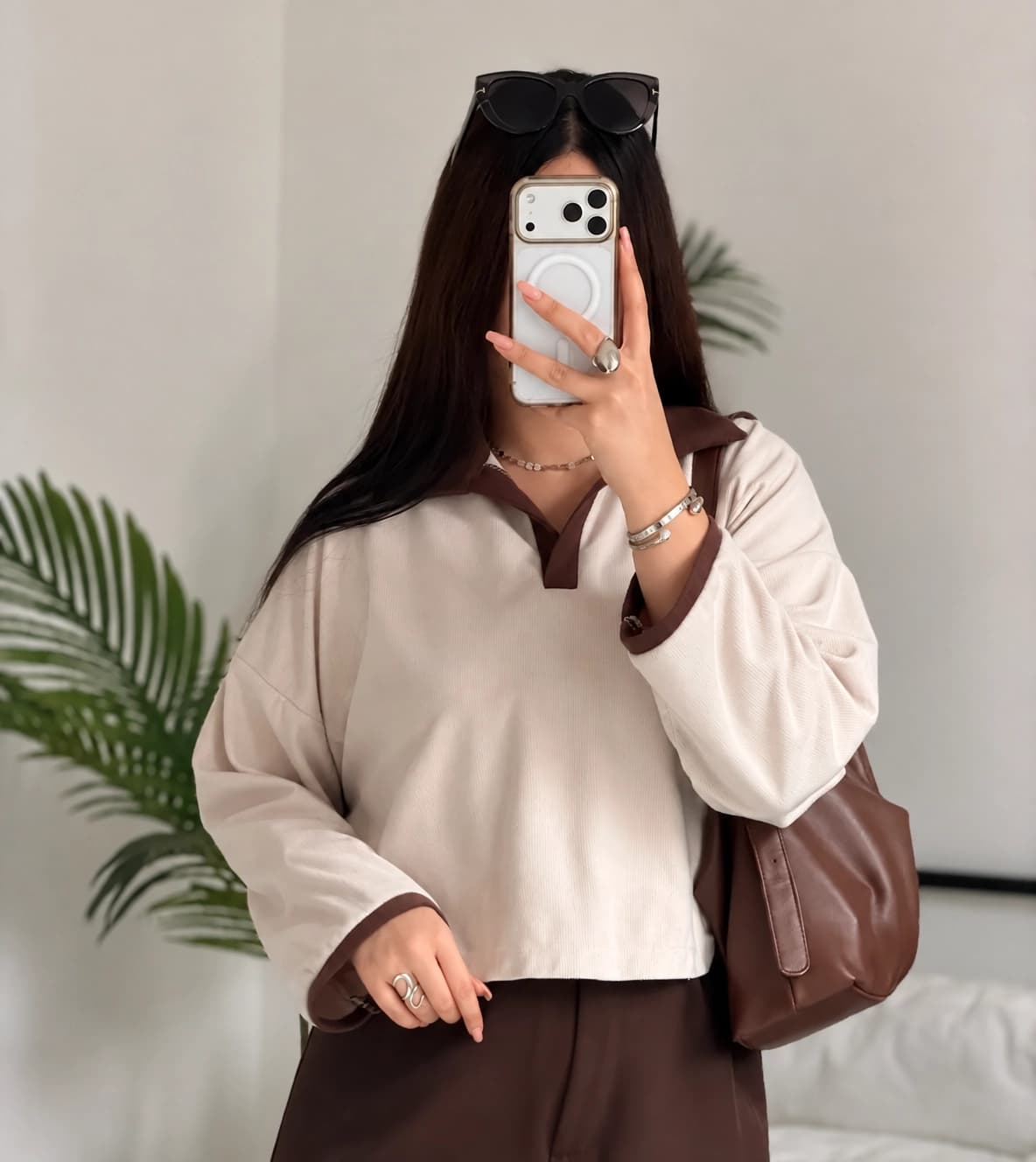 بلوز زنانه مخمل سوییت افرا | رستامد — تصویر ۲