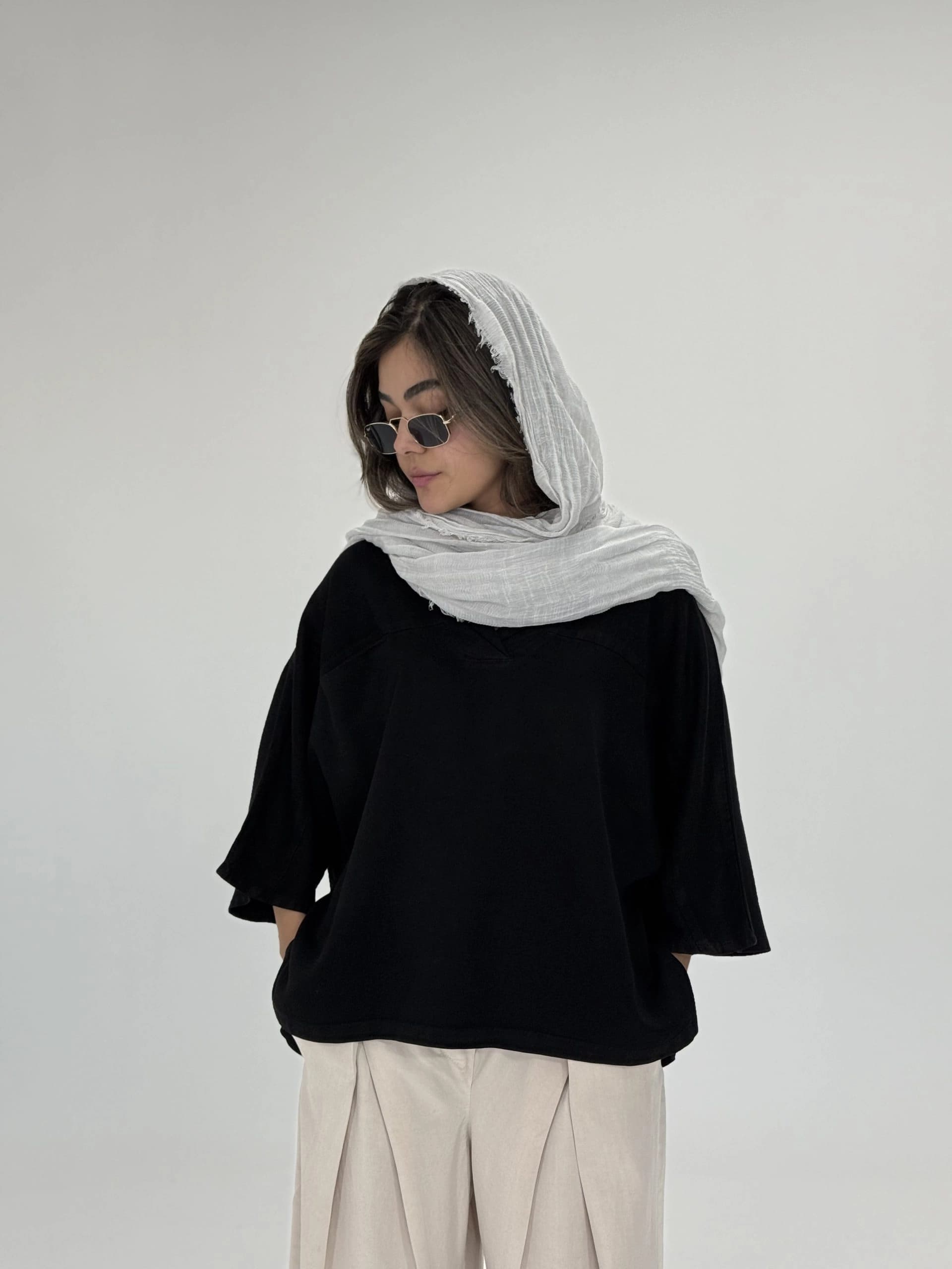 شومیز زنانه جلوبسته سیلک هانی | رستامد — تصویر ۸