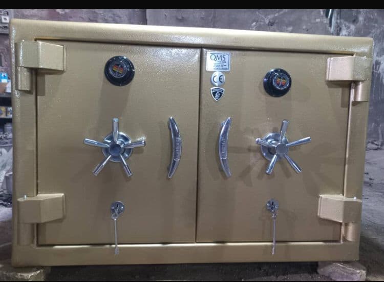 گاوصندوق زیرویترینی گنجینه مدل S1200