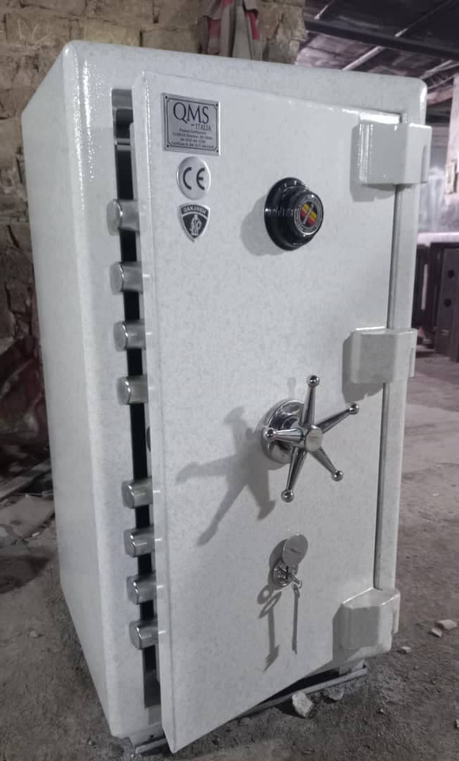 گاوصندوق گنجینه تارا مدل1600