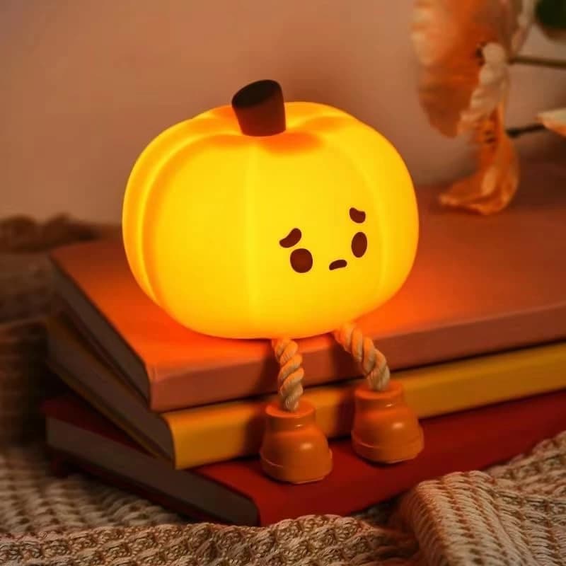 چراغ خواب سیلیکونی مدل کدو تنبل | شارژی، لمسی و کودکانه — تصویر ۶