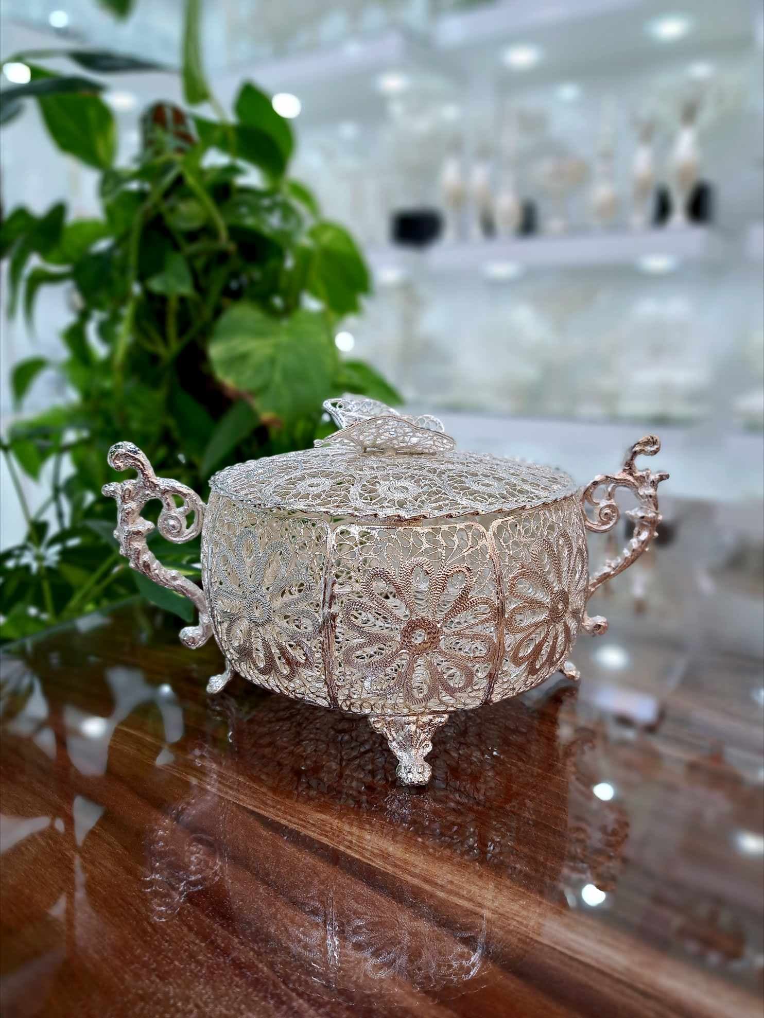 شکلات خوری ملیله کاری با روکش نقره مدل بیضی سایز متوسط