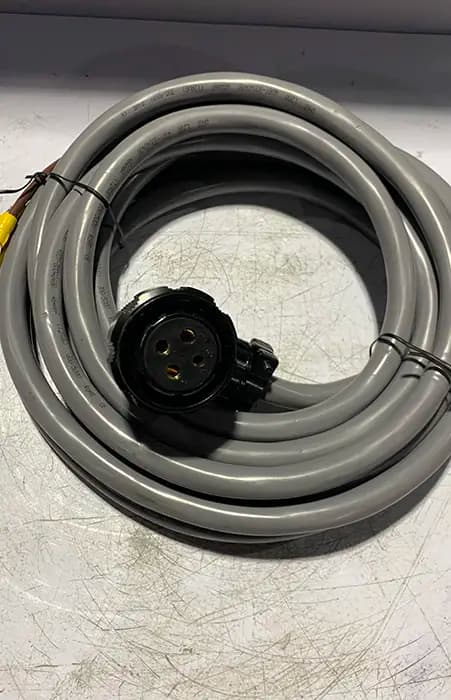 P050-04400 H04B-11 - power cable