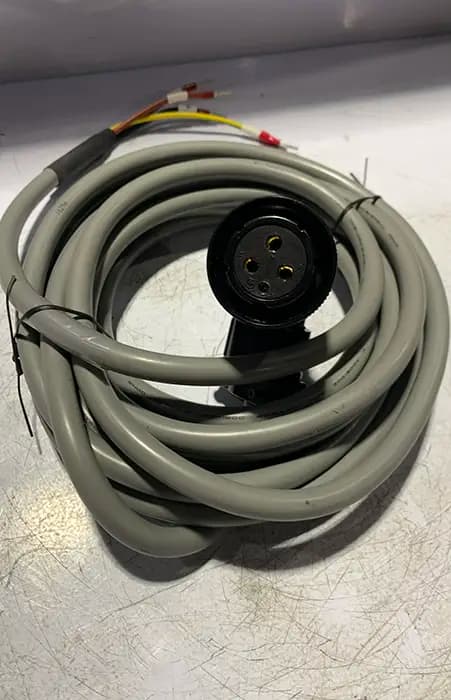 P050-04150H04-11 - power cable