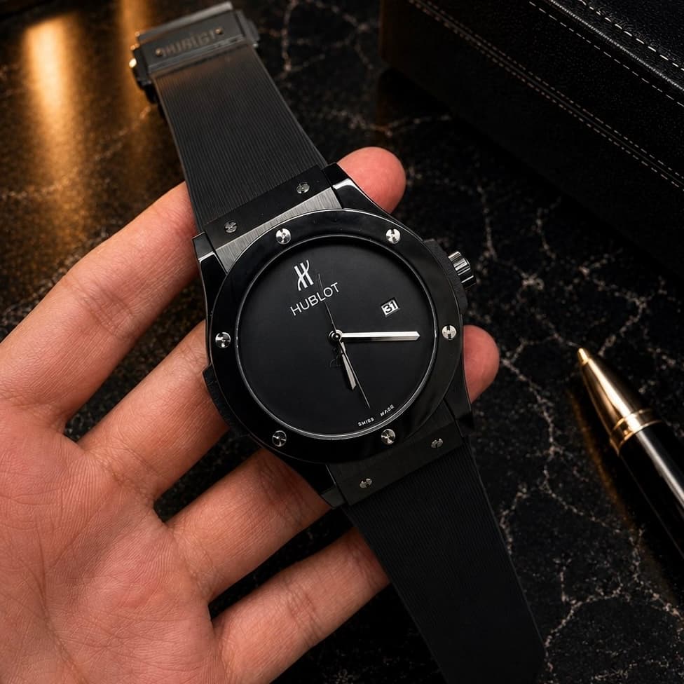 ساعت مچی مردانه هابلوت HUBLOT کلاسیک بند رابر فول مشکی