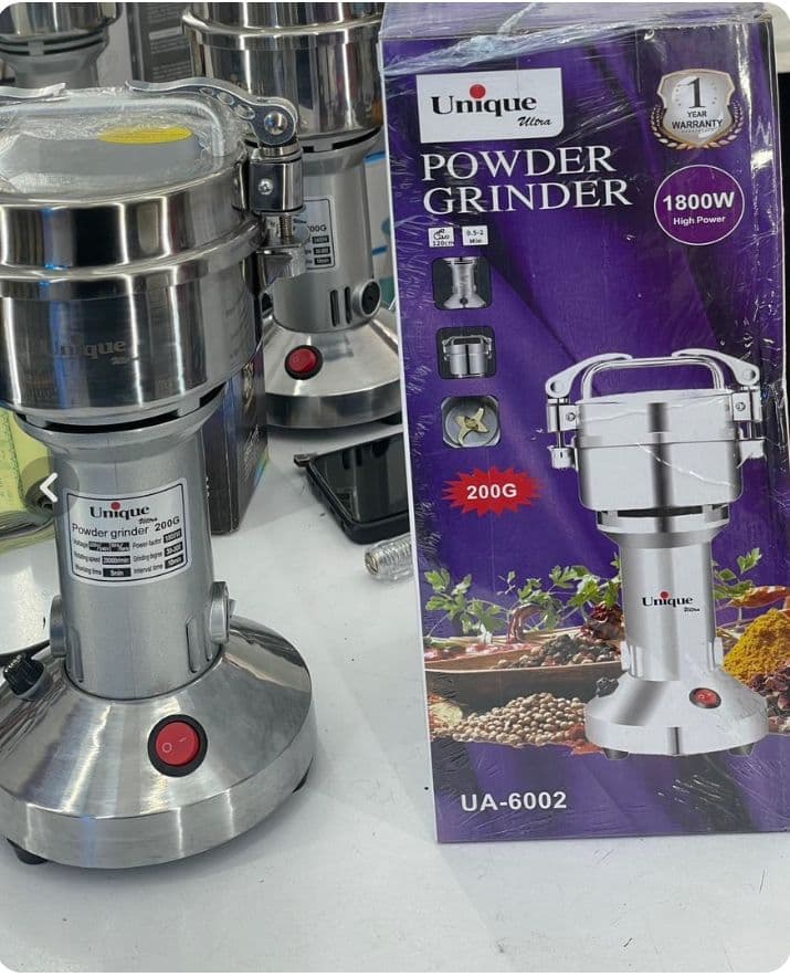 آسیاب صنعتی یونیک مدل UA-6002ظرفیت ۲۰۰گرم قدرت ۱۸۰۰وات