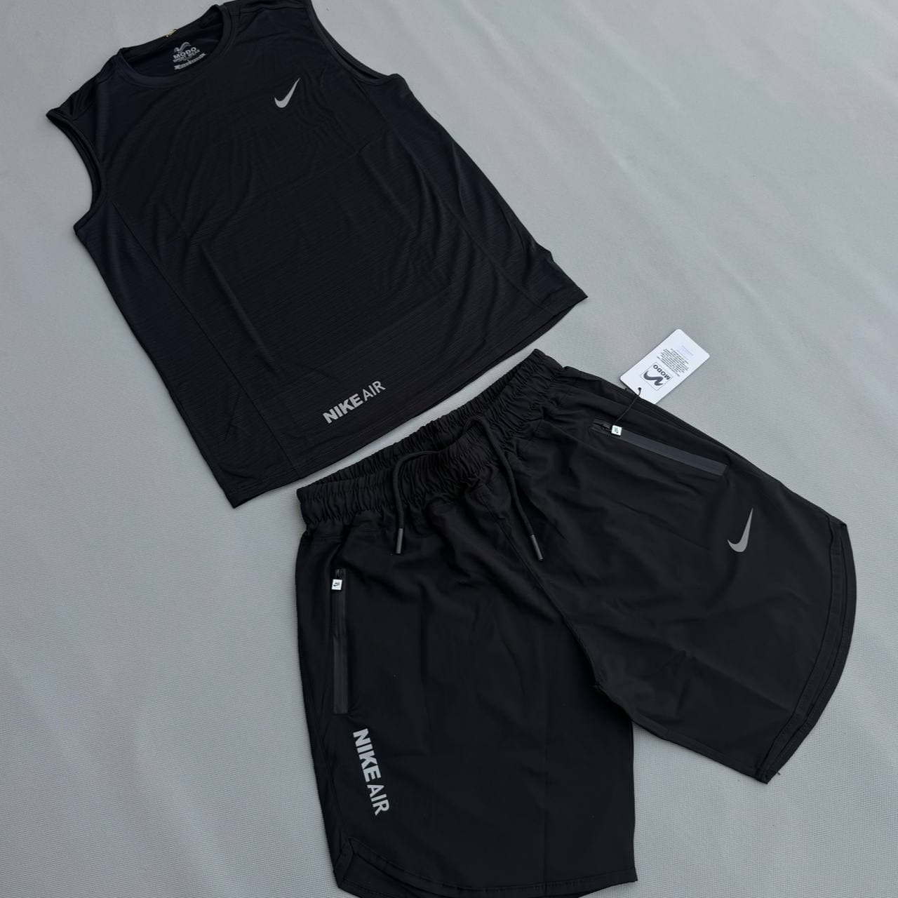 ست تاپ و شلوارک Nike air