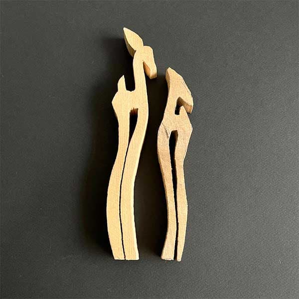 چوب پیکر تراشی دوربری شده مدل غزال مجموعه 2 عددی طول 22 سانتی متر
