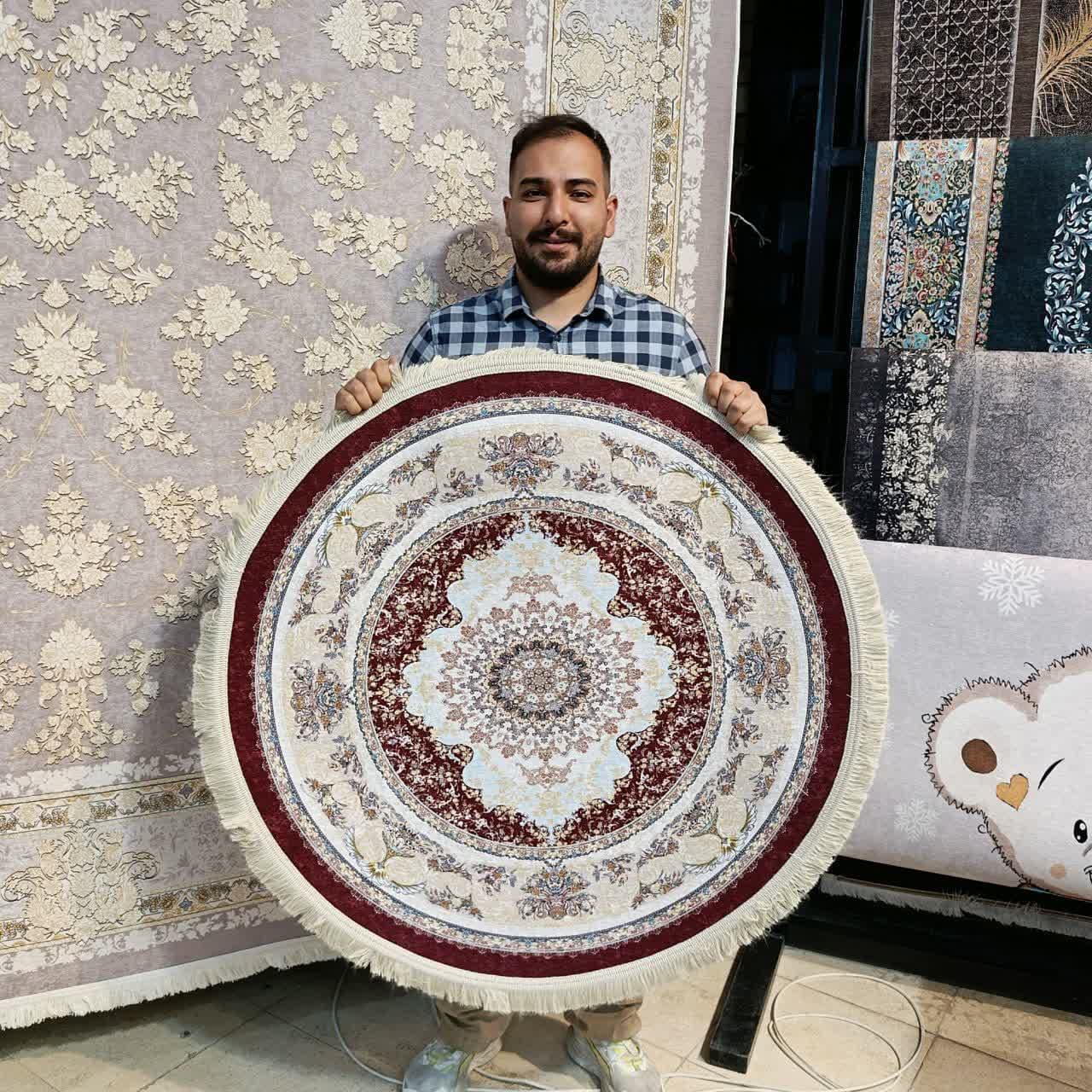 فرشینه گرد قرمز کد 39 ( مخمل ضد لک )