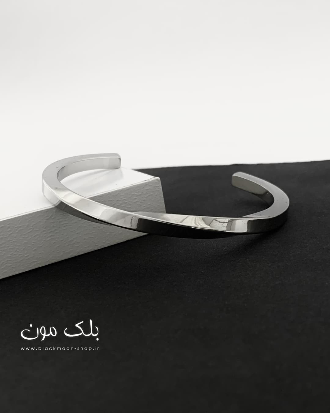 دستبند بنگل پیچ نقره ای مردانه
