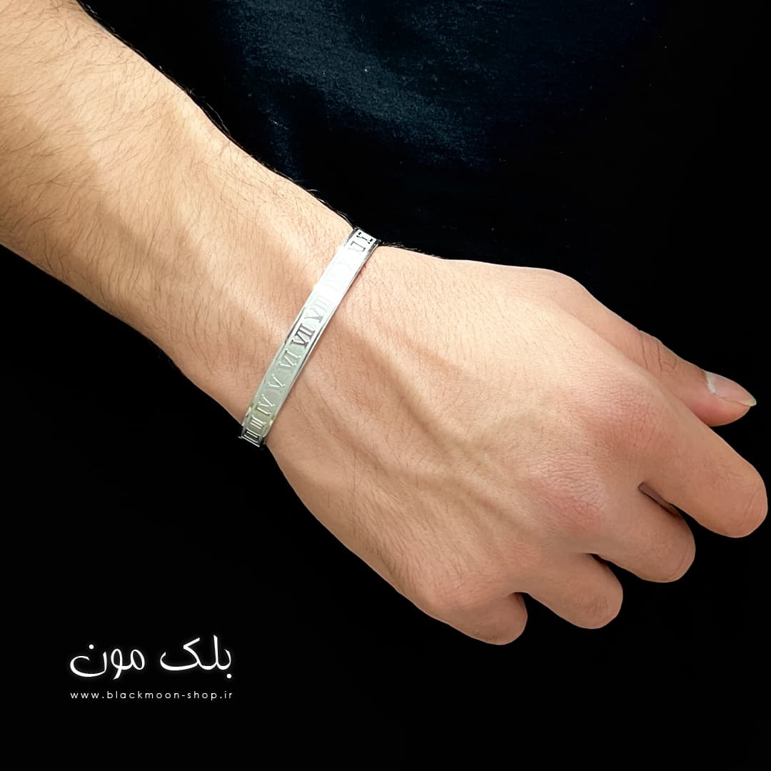 دستبند مردانه بنگل رومن نقره ای — تصویر ۴