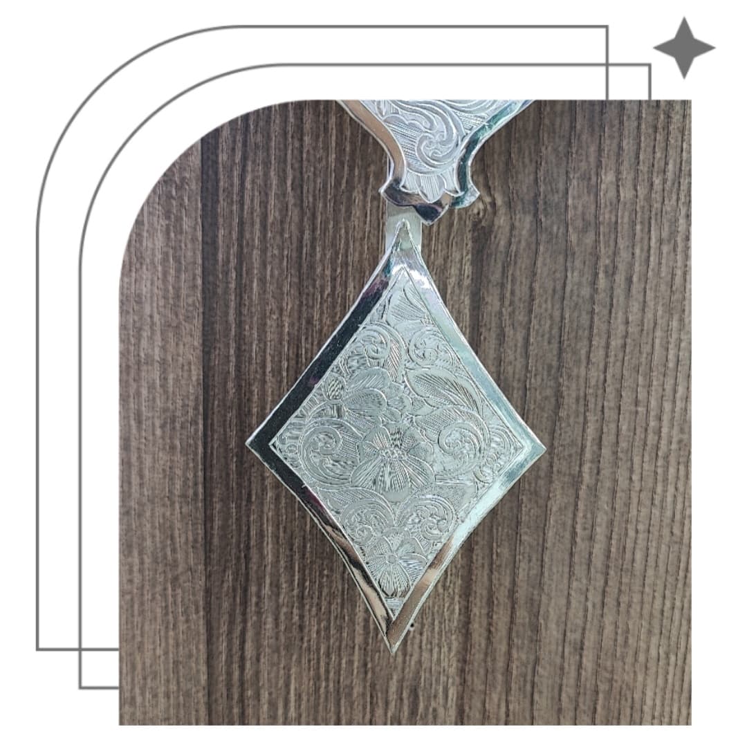 ساعت دیواری نقره عیار 840 کد300101 — تصویر ۳