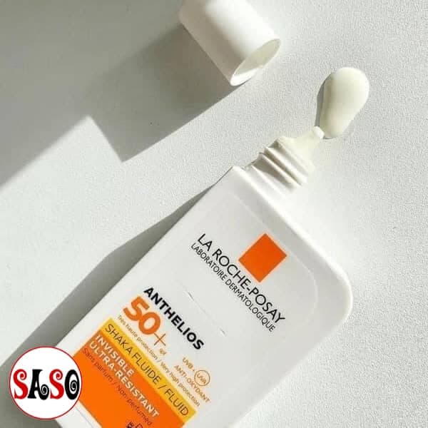 ضد آفتاب بی رنگ لاروش پوزای مدل UVMune 400 با SPF50+ — تصویر ۳