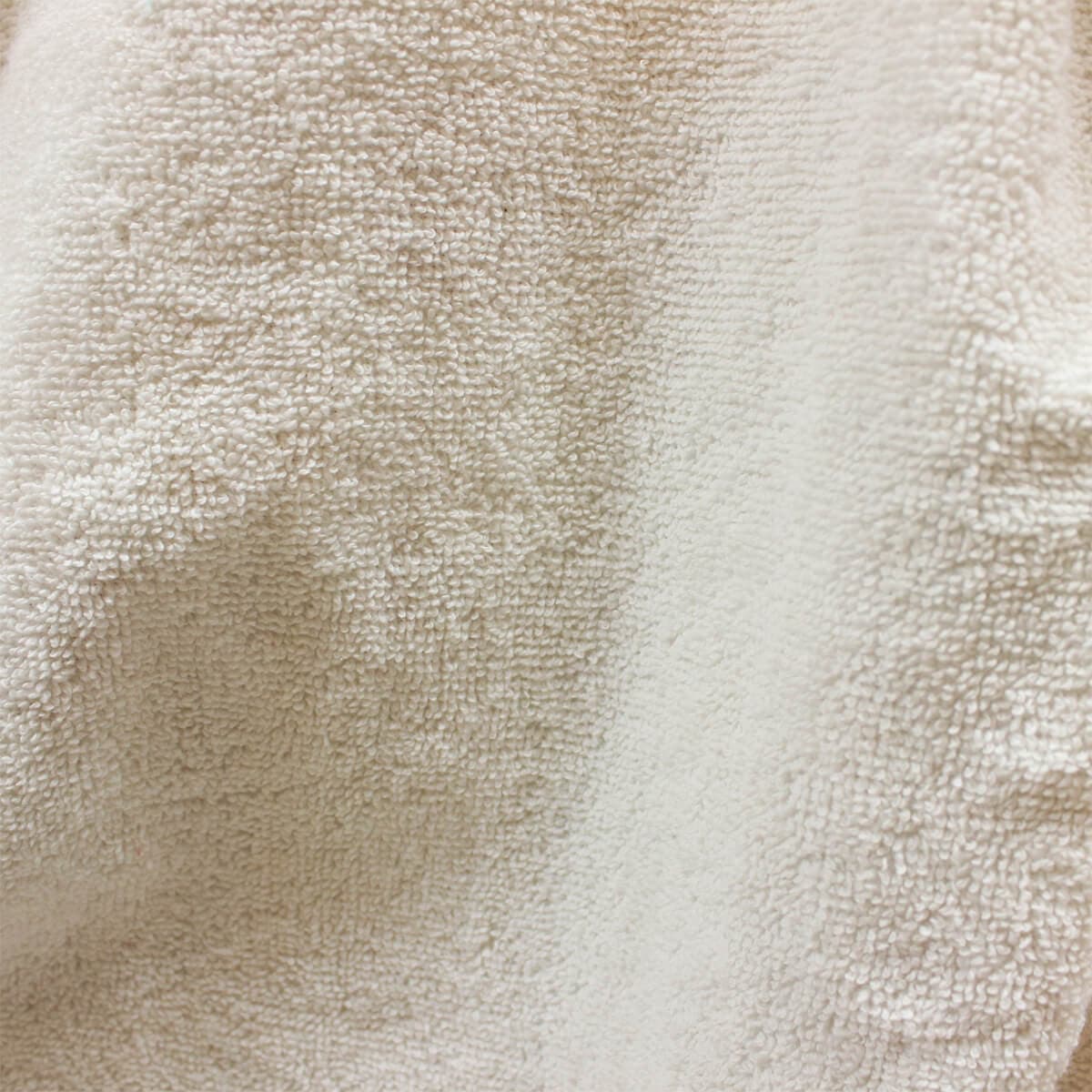 حوله تن پوش پالتویی کودک ماهان طرح توپی — تصویر ۵