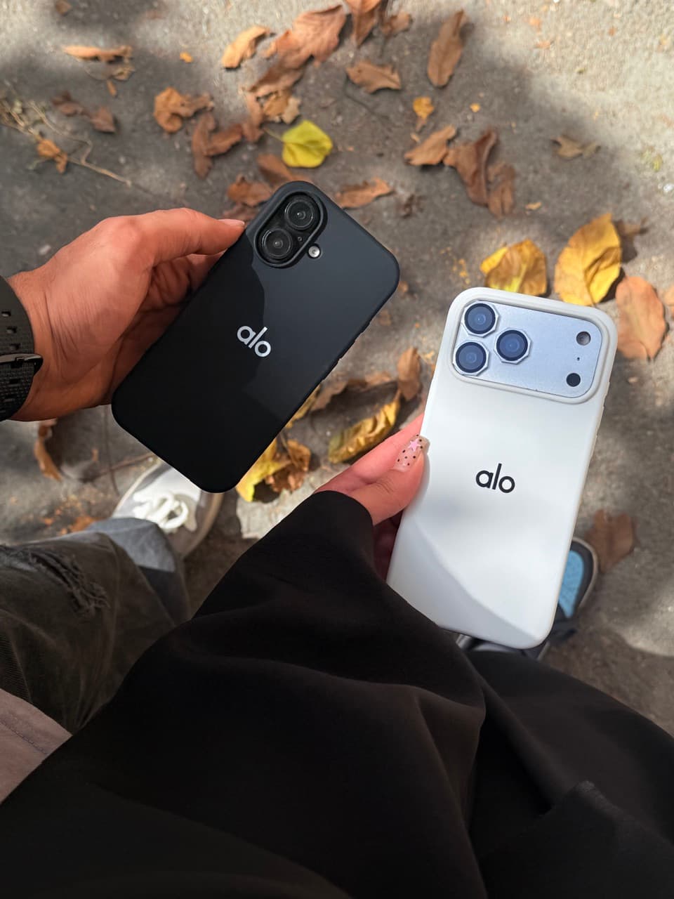 قاب گوشی سیلیکونی پاکنی طرح alo مناسب آیفون