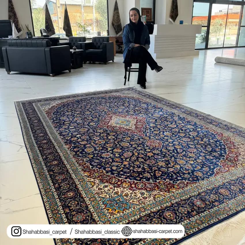 فرش ابریشم کد 86 سرمه ای