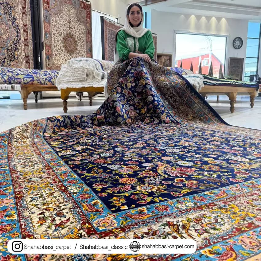 فرش ابریشم کد 82 سرمه ای