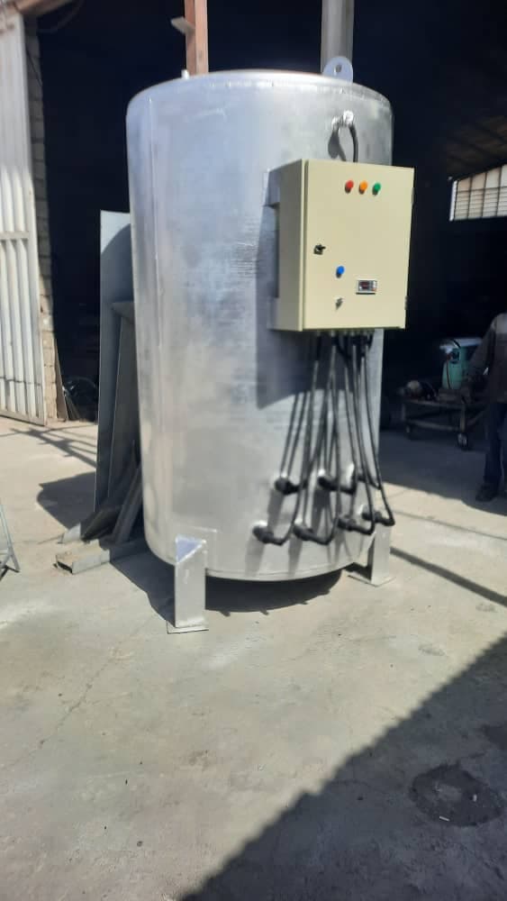 آبگرمکن صنعتی برقی ایستاده 1500 لیتری شوفاژ تجهیز