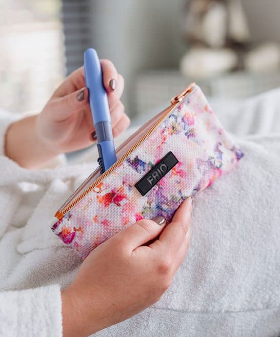 کیف خنک نگهدارنده FRIO مدل Blossom Two — تصویر ۳