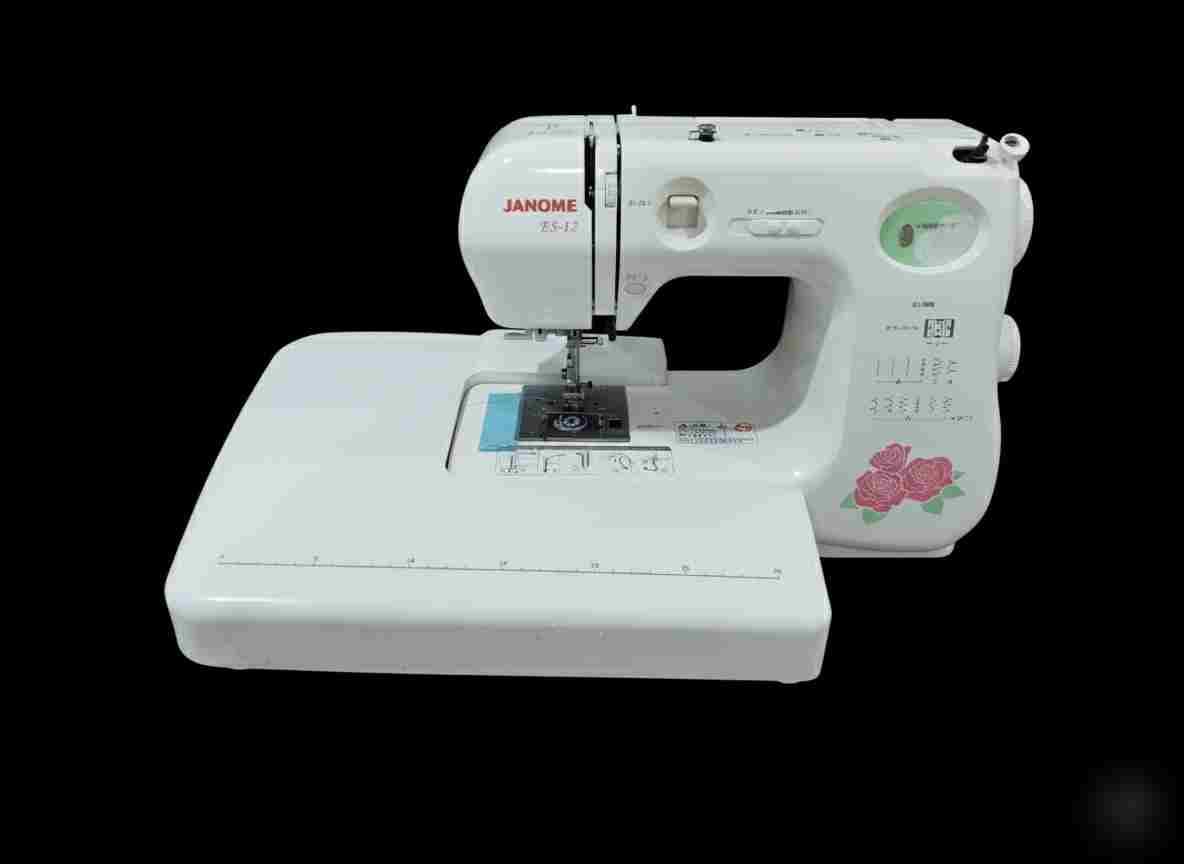 چرخ خیاطی آکبند مخصوص جهیزیه مدل ژانومه مدل es-12