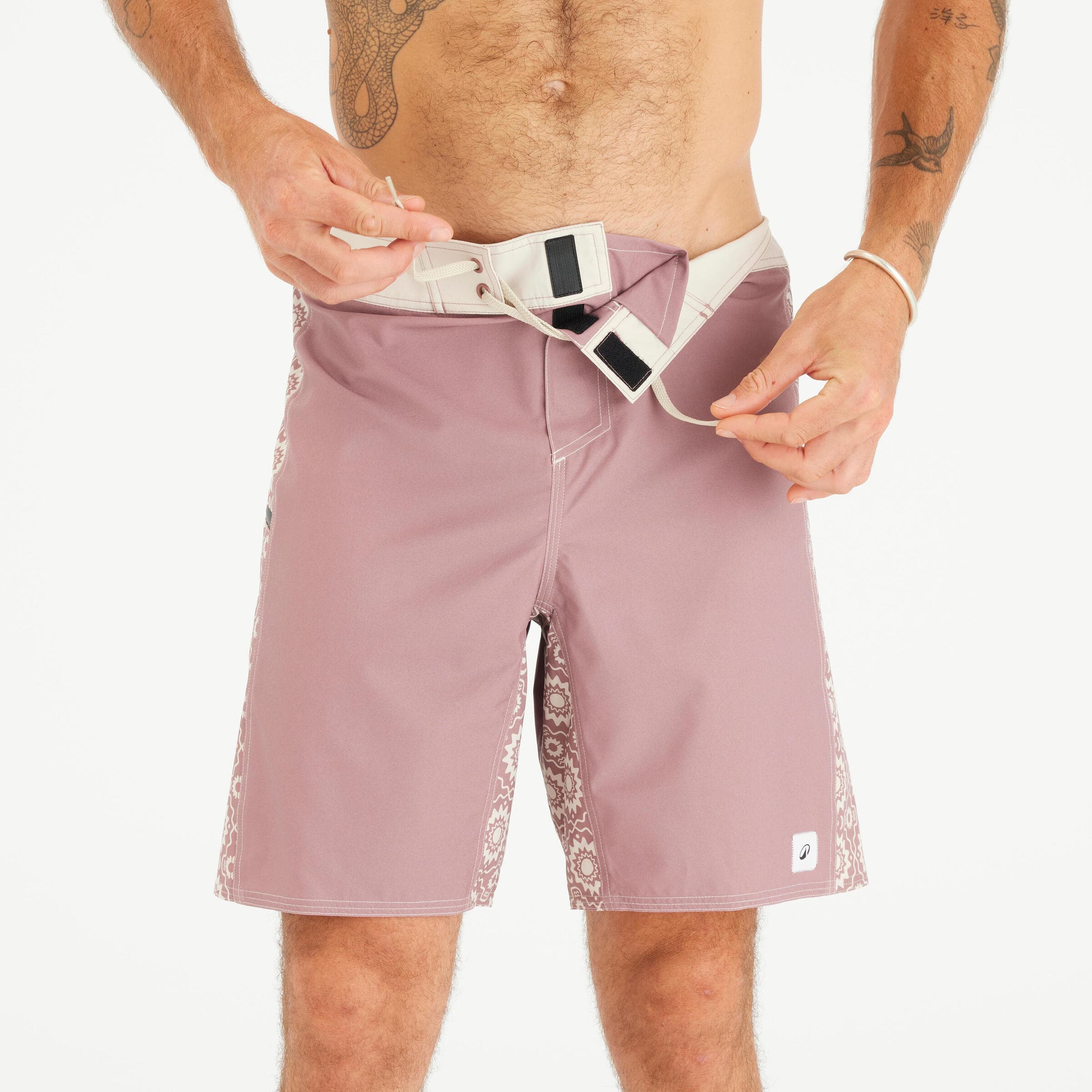 مایو موج سواری دکتلون Decathlon Male Long 19″ Sea Shorts/ Boardshort – Pink – 500 ARCH ESAWIRA — تصویر ۴