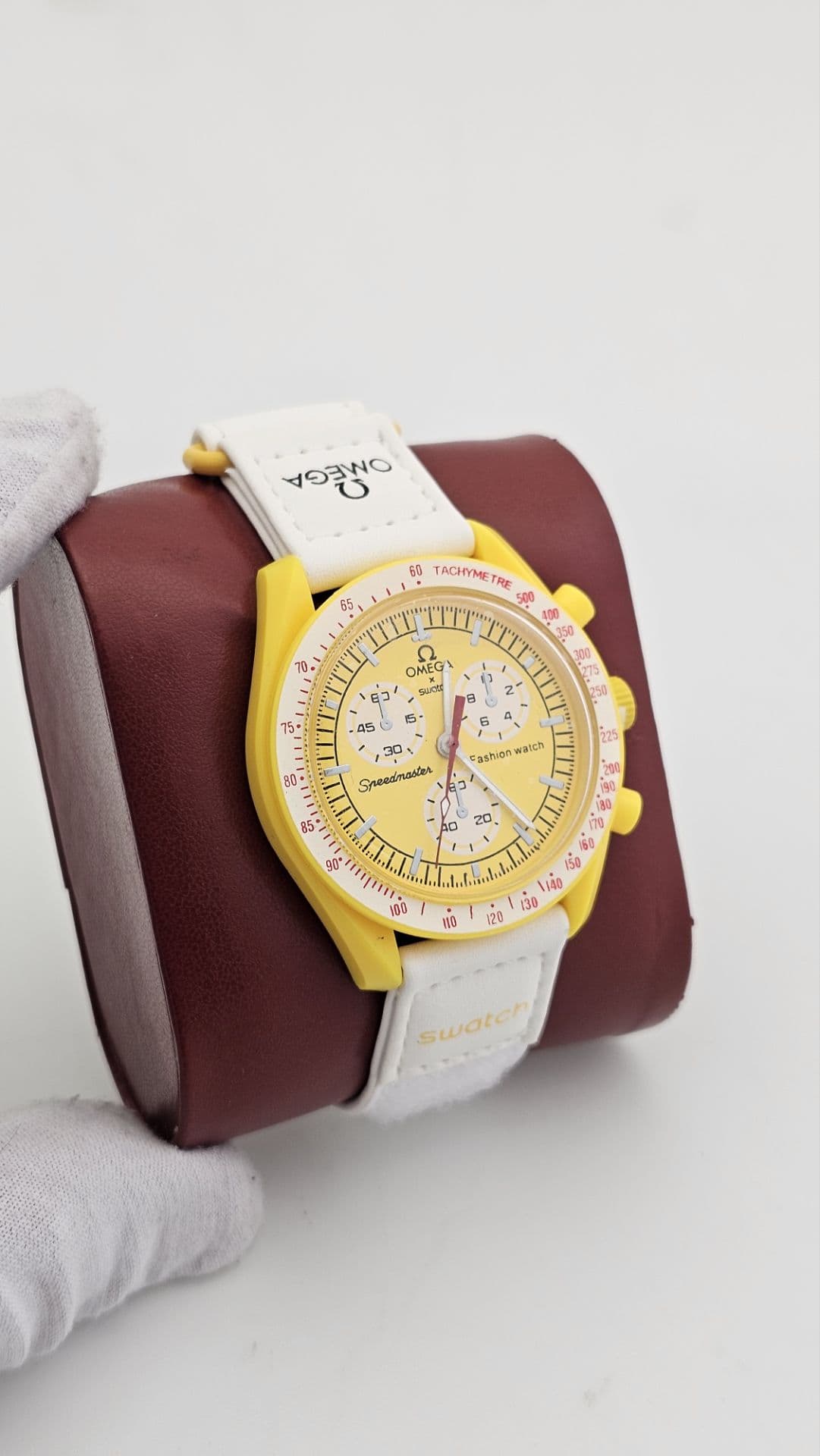 ساعت مچی امگا سواچ (omega swatch) طرح سه موتور — تصویر ۷
