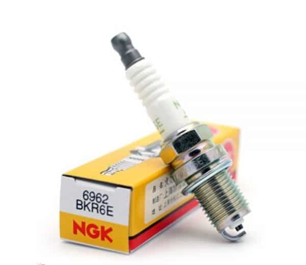شمع پایه کوتاه NGK 6962
