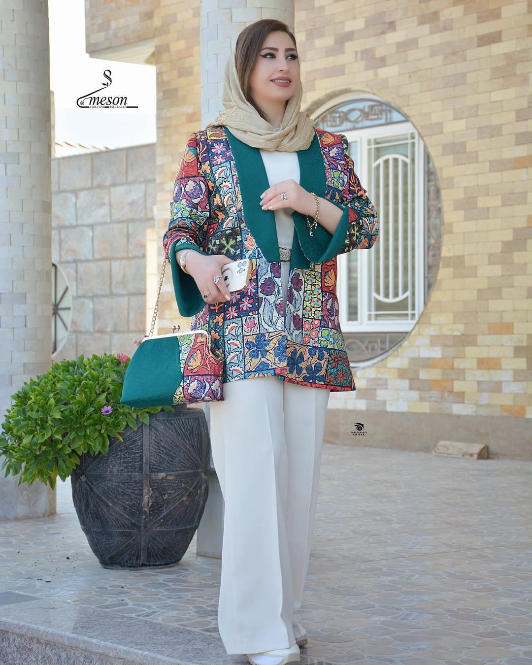 کت ژاکارد زنانه دارای کیف تک رنگ