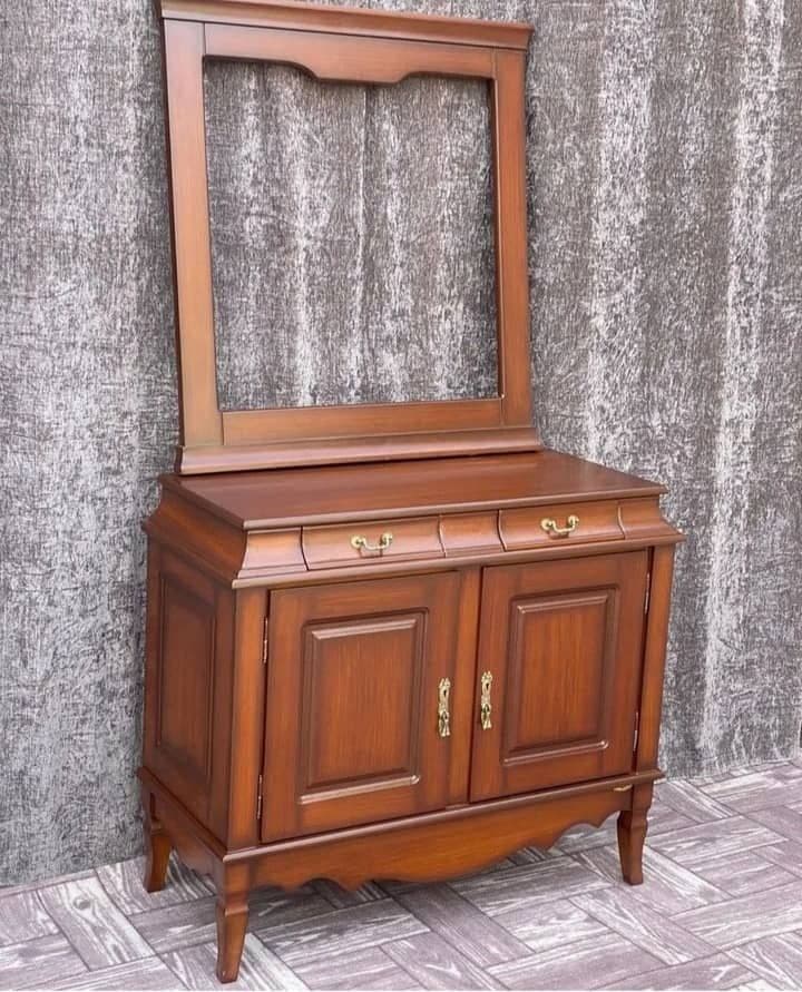 کنسول مدل MN1020