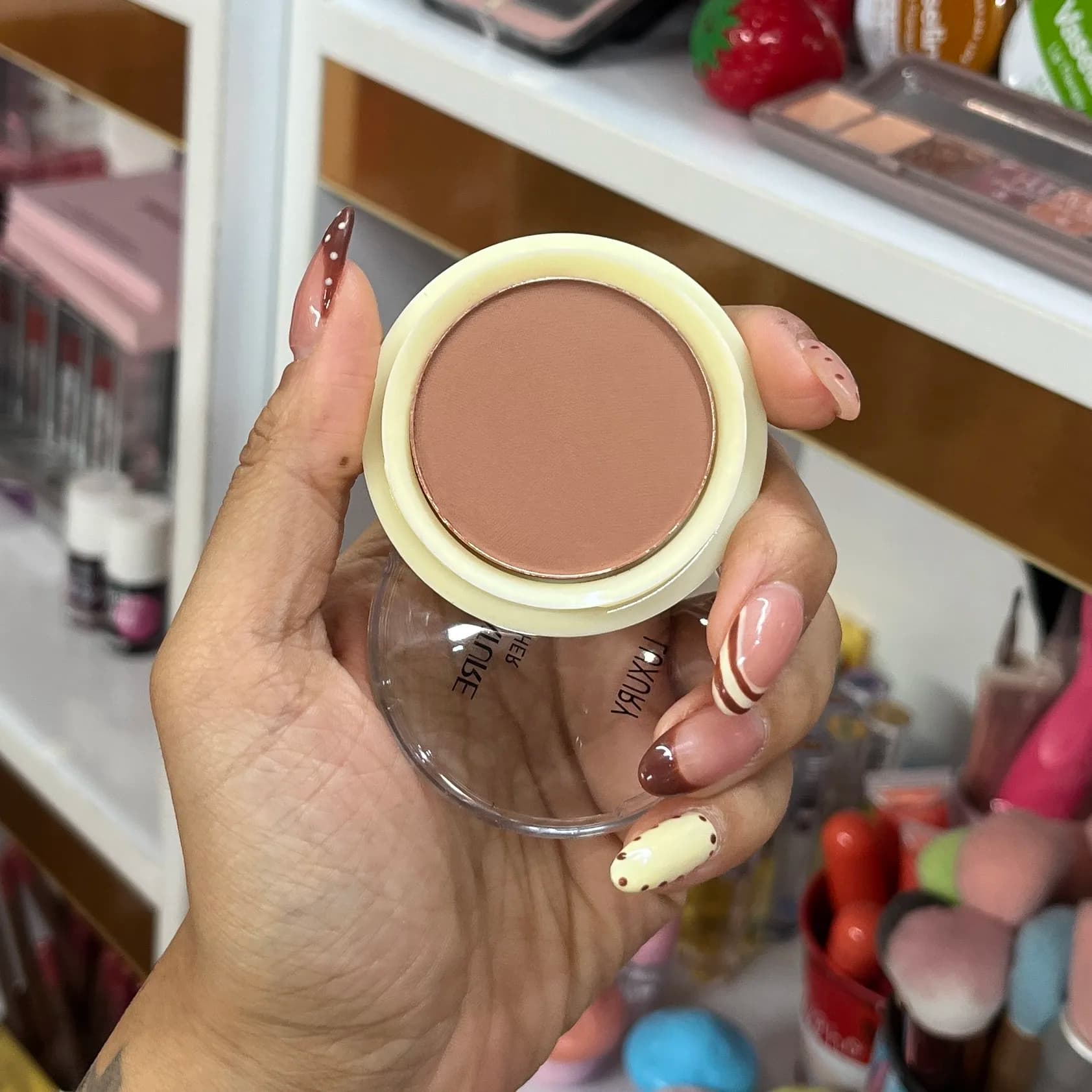 رژگونه پودری کاریکاتور 7 رنگ کوچک — تصویر ۴