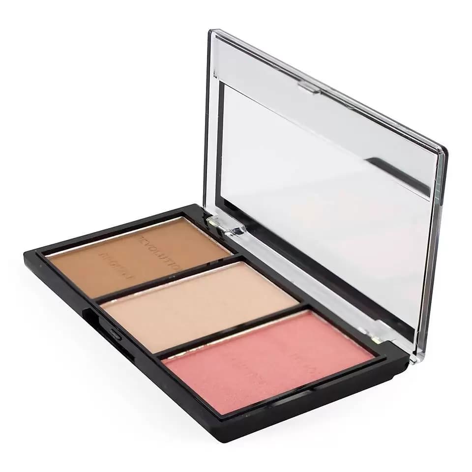 پالت رژگونه و هایلایتر و برانزر رولوشن مدل Ultra Sculpt & Contour ا Revolution Ultra Sculpt & Contour Kit – Ultra Fair C01 — تصویر ۲