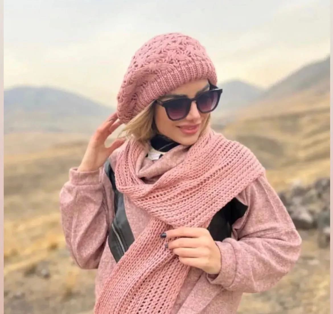 ست شال و کلاه فرانسوی حصیری