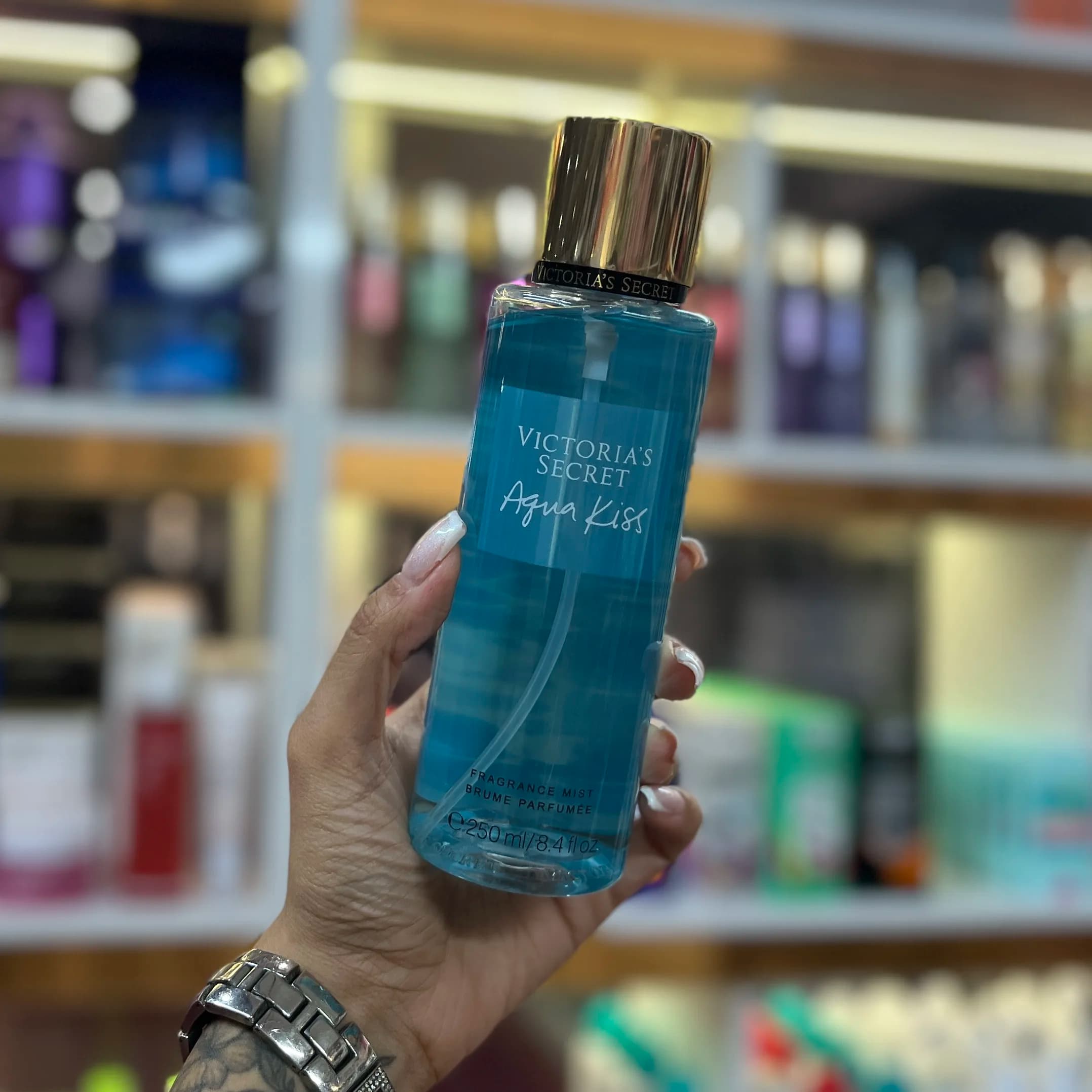 بادی اسپلش ویکتوریا سکرت اورجینال مدل AQUA KISS میل 250