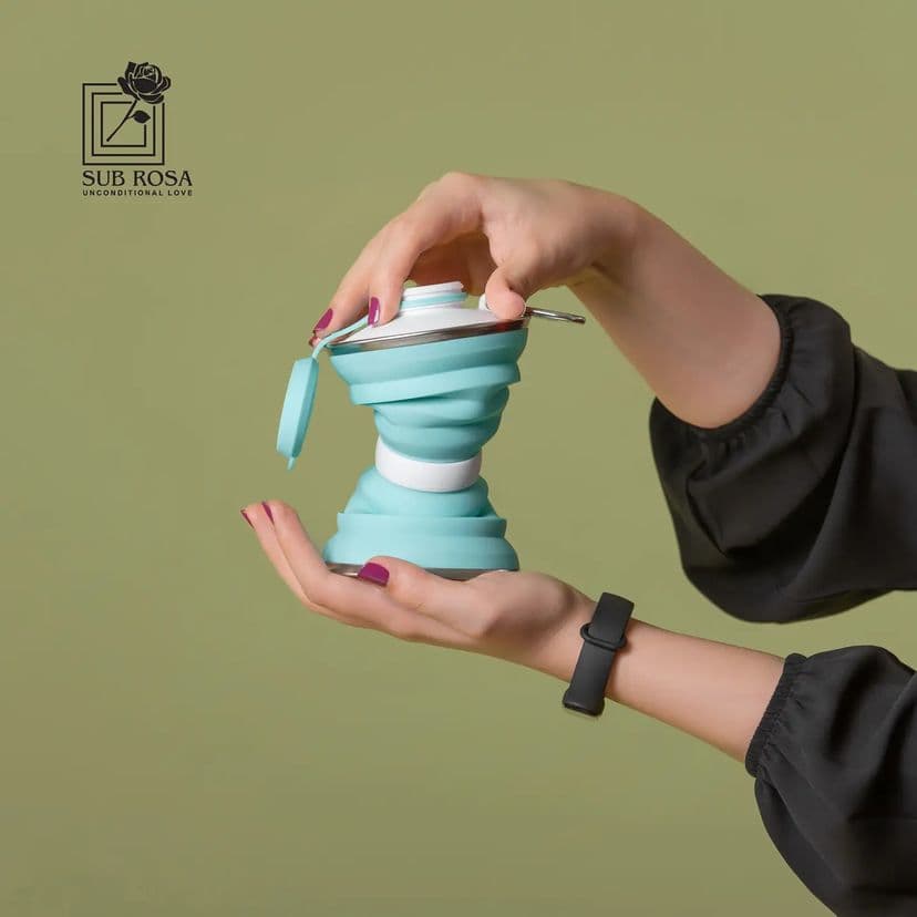 قمقمه تاشو سیلیکونی سبز — تصویر ۴