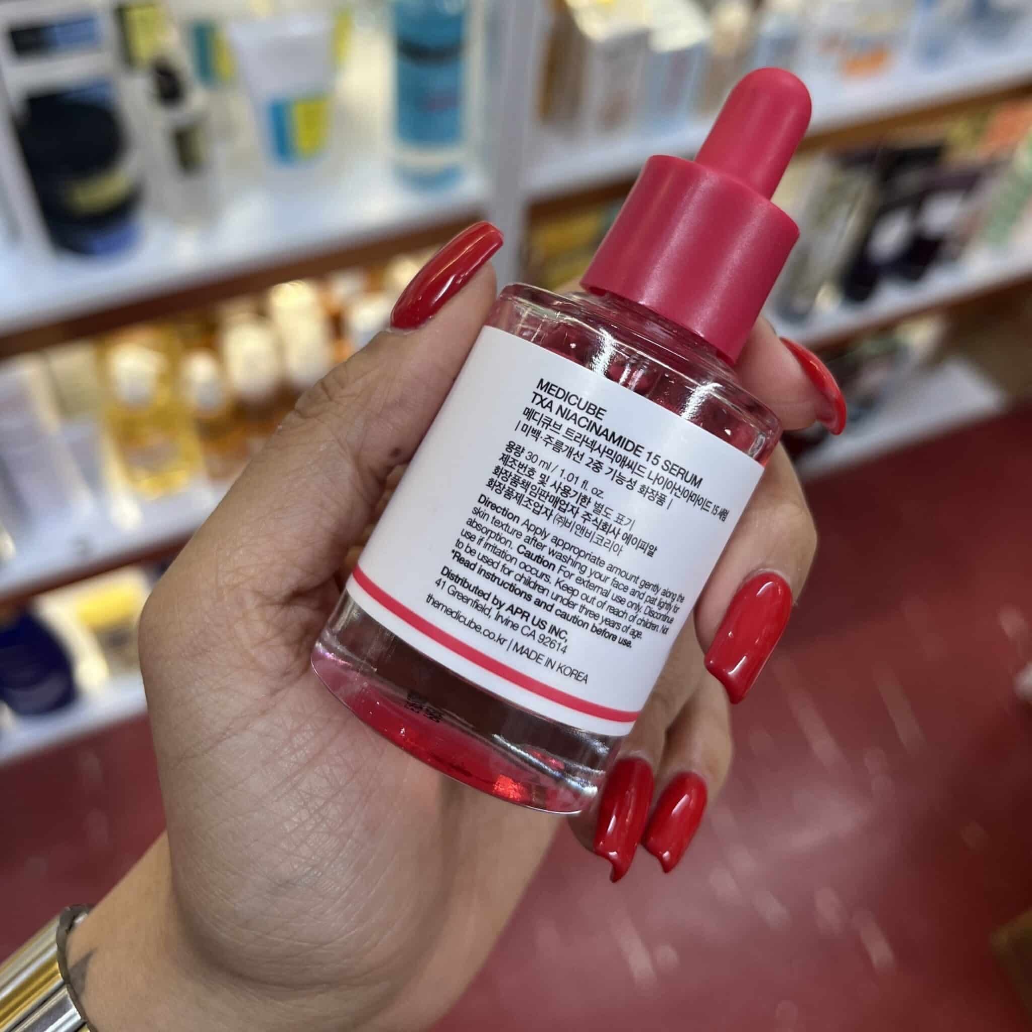 سرم نیاسینامید مدی کیوب TXA 15% | ضد لک و روشن‌کننده پوست — تصویر ۲