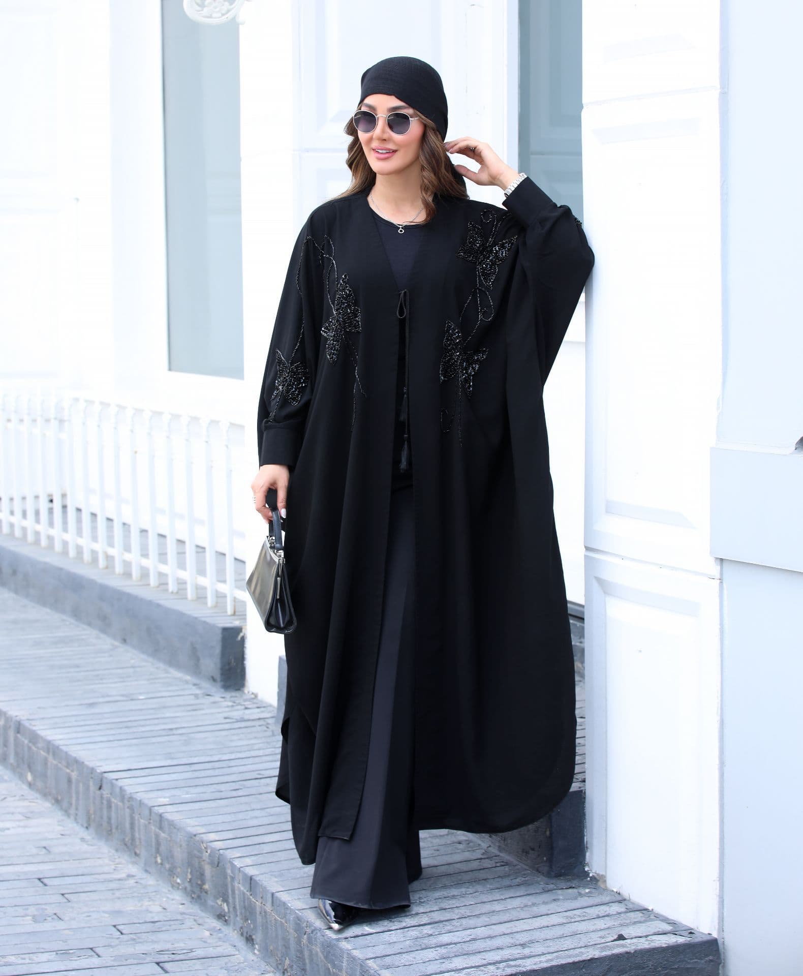 مانتو زنانه عبایی جواهردوزی کار دست مدل ناروین