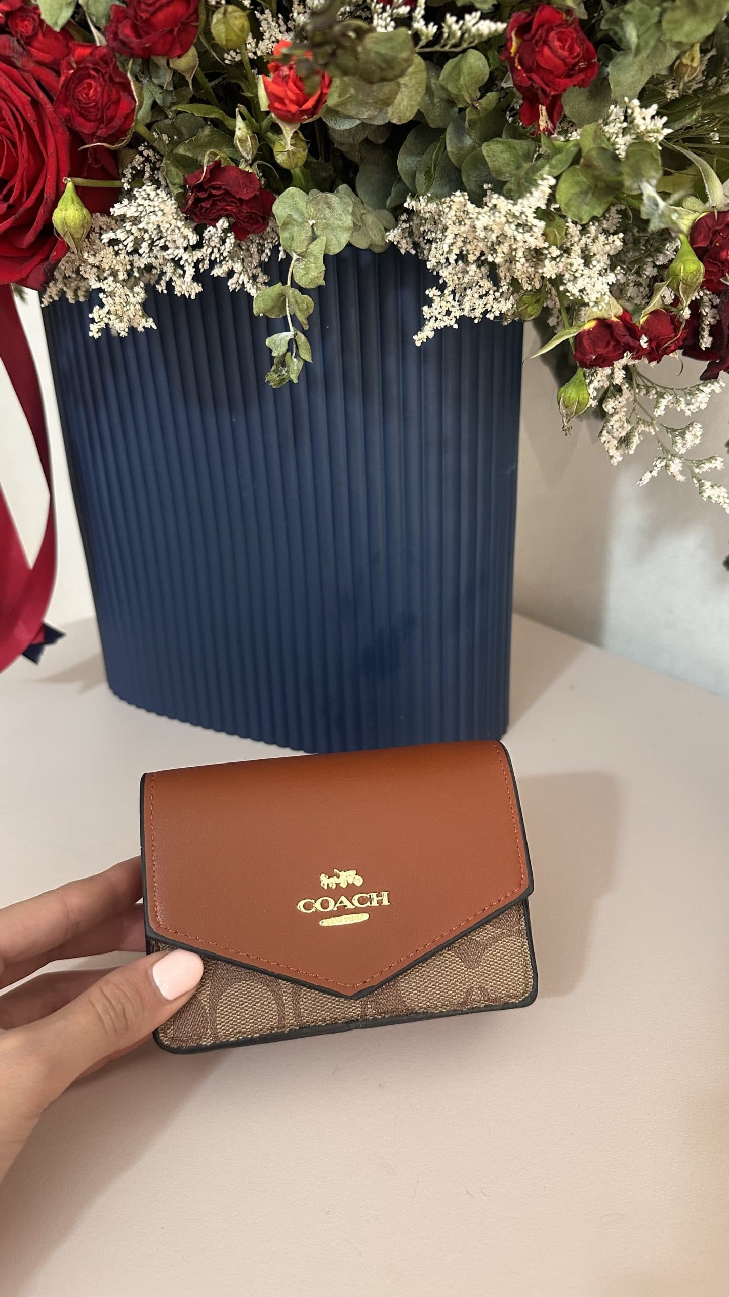 مینی بگ دخترانه دوشی برند کوچ — تصویر ۶