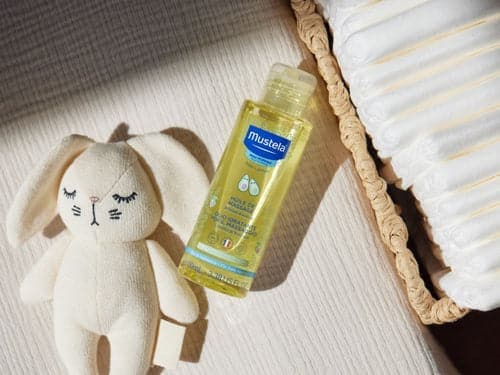روغن ماساژ کودک موستلا حجم 100 میل Mustela — تصویر ۵