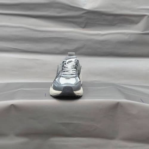 کفش نایک مدل V2K زنانه رنگ نقره ای — تصویر ۴