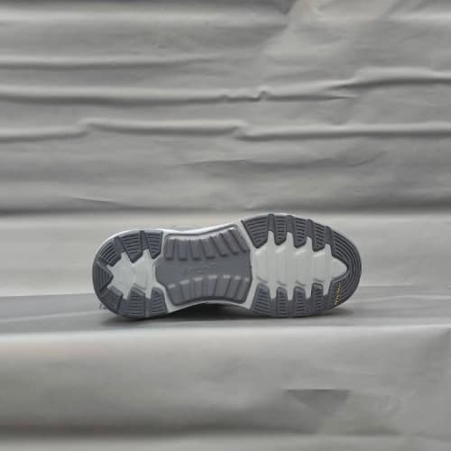 کفش اسکیچرز پشت چرم مدل آرچ فیت رنگ طوسی — تصویر ۲