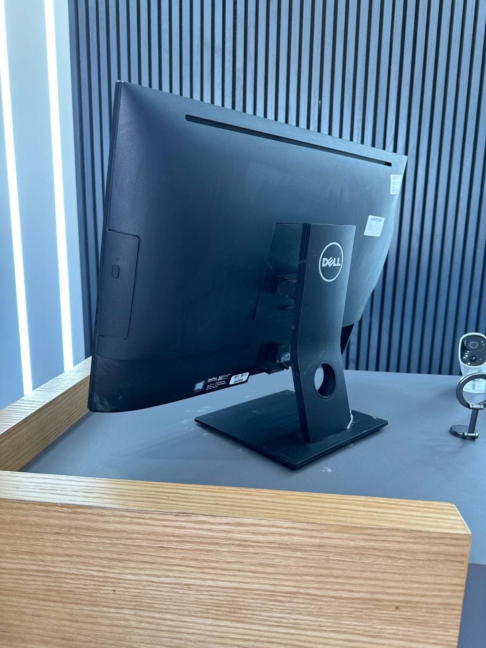 آل این وان دل 7450 — تصویر ۲