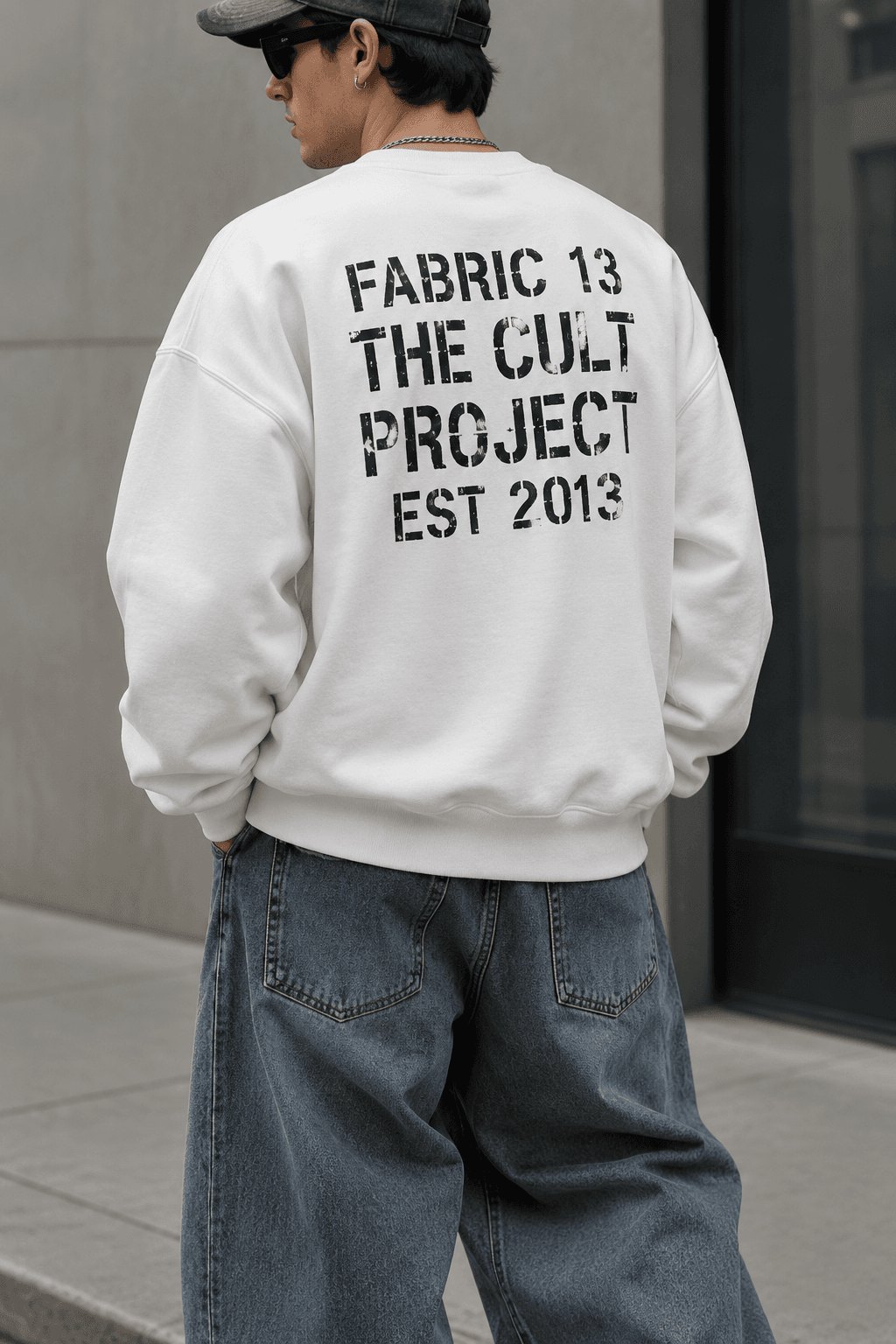 دورس یقه گرد پنبه ۳ نخ سفید پشت چاپ وینتیج EST.2013 | Fabric 13 Crewneck